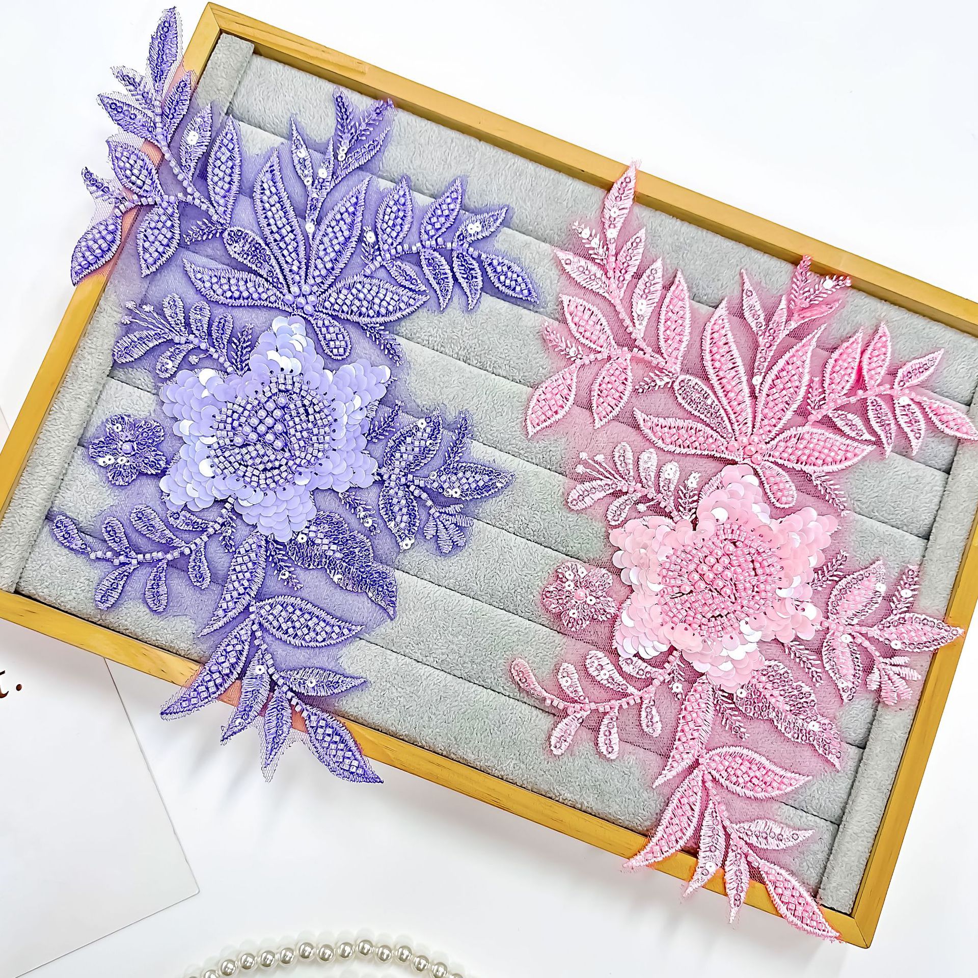 蕾丝纯色绣珠花朵布贴手缝衣服补丁贴新款贴花破洞补贴图案绣花贴