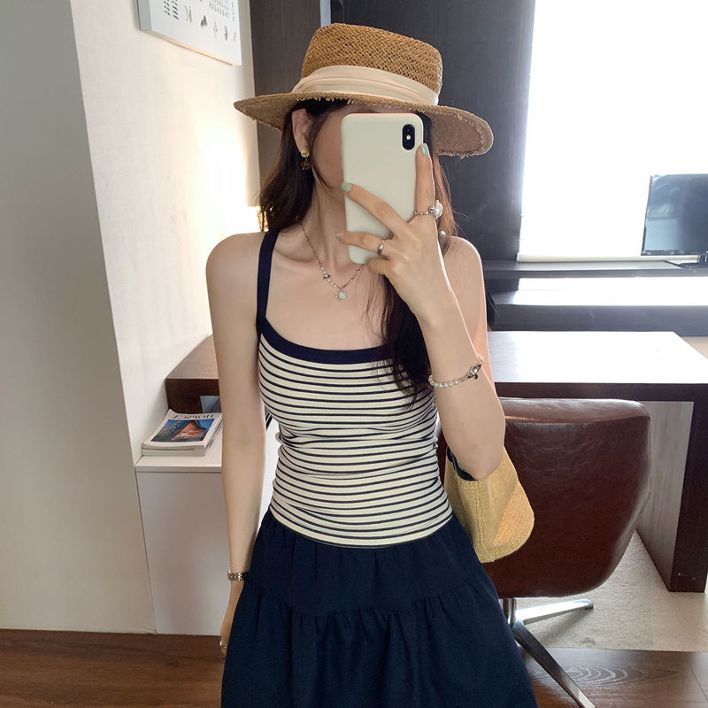 2025 New Design, Super Nice-Looking Black Stripesd Knitted Camisole Women's Summer Beautiful Back Outer Top 2025 New Design, Super Nice-Looking Black Stripesd Knitted Camisole Women's Summer Beautiful Back Outer Top