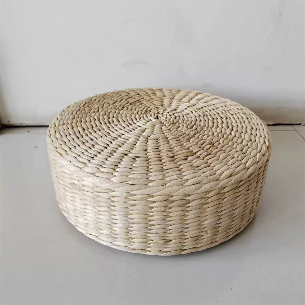 工厂直发草编玉米皮日式榻榻米蒲垫飘窗垫子打坐蒲团垫30cm儿童用