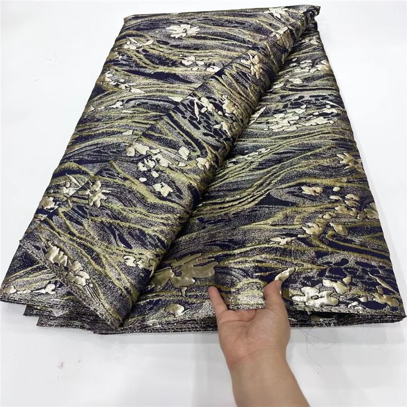 Patrón oscuro africano tejido de oro organza flor hilo teñido hanfu cheongsam para mujer ropa brocado tela JX3732