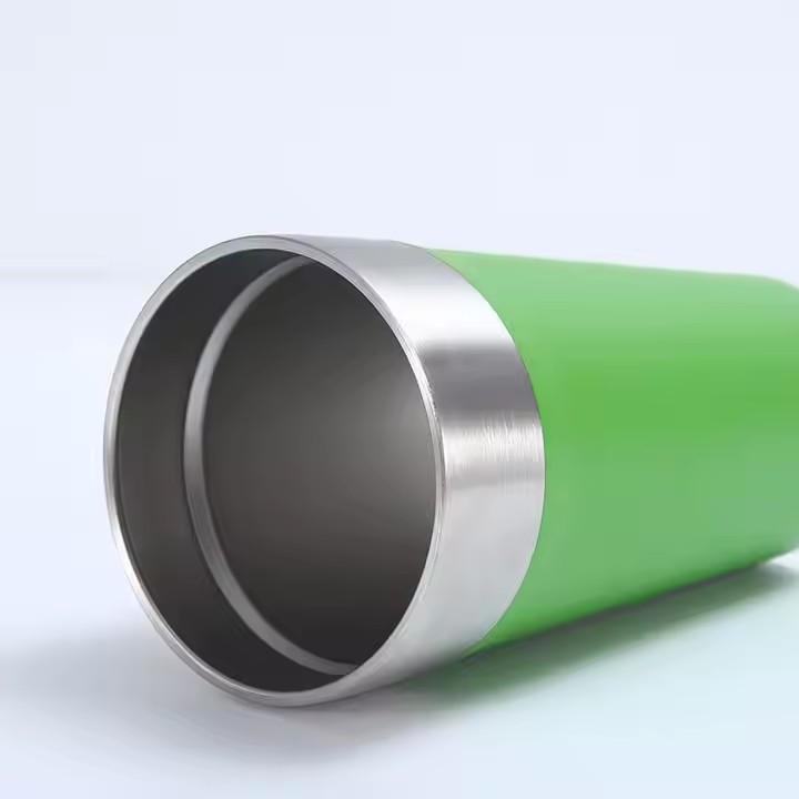 Brasil Vaso de cerveza de 20oz Taza de coche de acero inoxidable Taza de vacío de doble capa Abrebotellas de fondo portátil Taza de paja