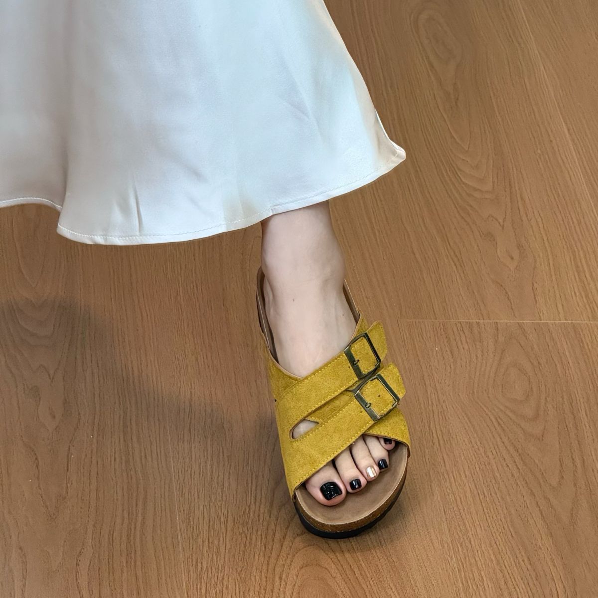 노란색