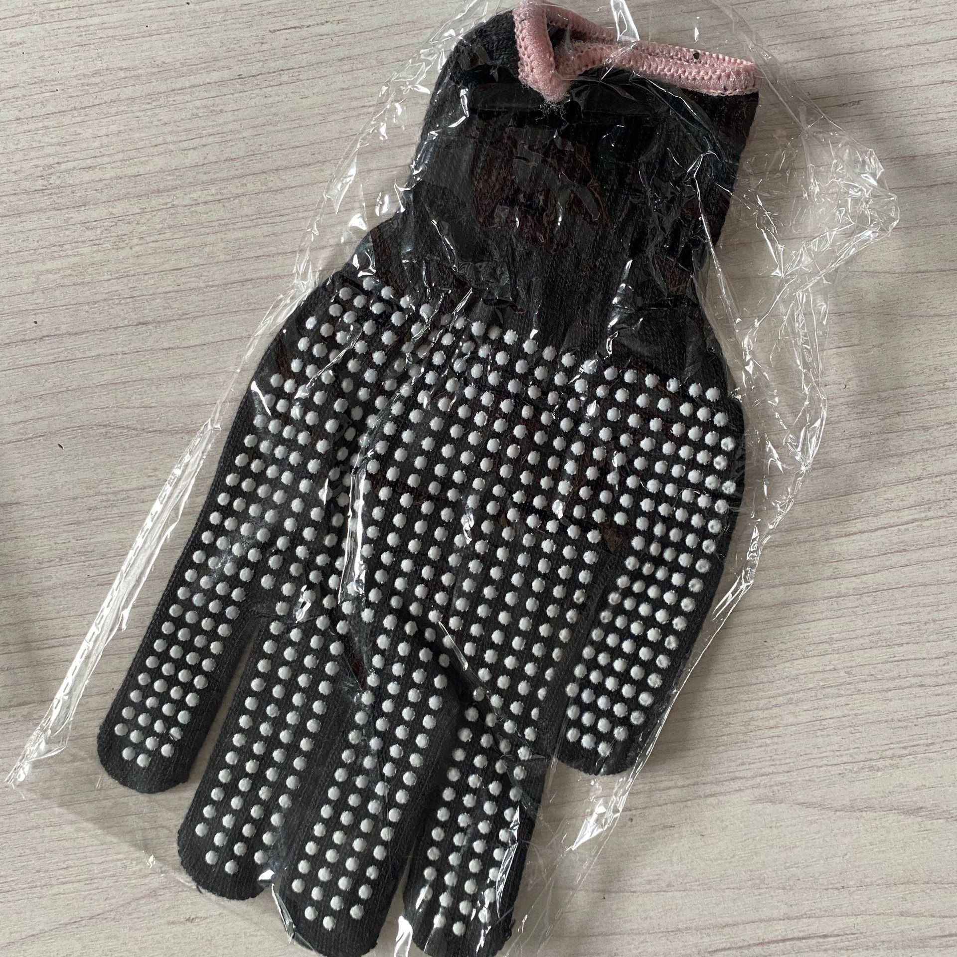 Guantes de peluquería resistentes a altas temperaturas transfronterizos guantes de silicona con cuentas de PVC rizador de pelo guantes de aislamiento térmico anti-quemaduras en caliente recta