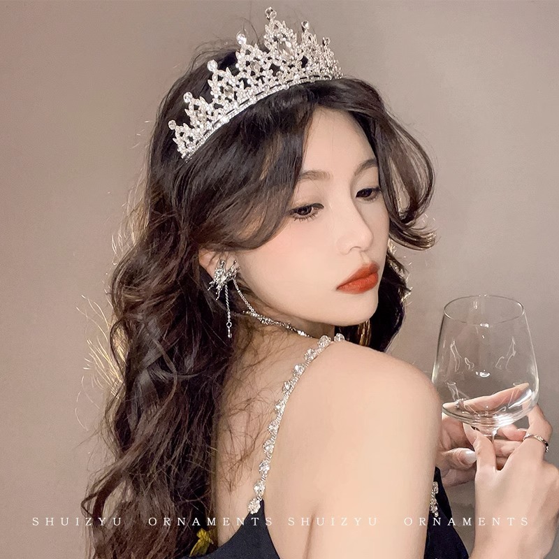 Princesa corona diadema diadema de diamantes de imitación de sentido avanzado niña 18 años ceremonia de mayoría de edad tarjeta de cumpleaños tocado de sentido ambiente