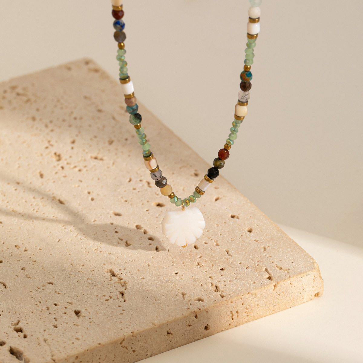 Ethnic Style Shell Stainless Steel Beaded Alloy Inlay Shell Necklace_colorza_1