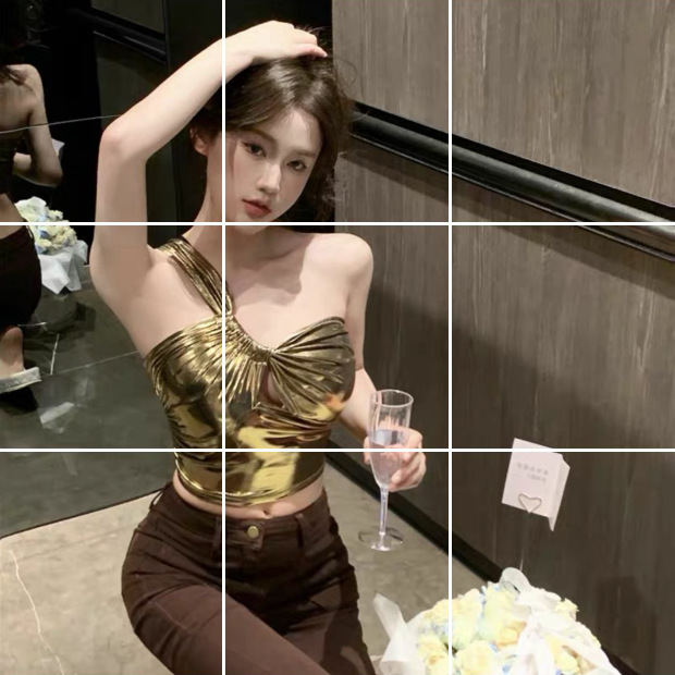 Spice Girl Shoulder Neck Hollow-out Tube Top Short Navel-exposed Slim-fit Slim-fit Skinny Sling Chest Wrap Top 5302 Spice Girl Shoulder Neck Hollow-out Tube Top Short Navel-exposed Slim-fit Slim-fit Skinny Sling Chest Wrap Top 5302