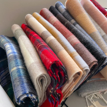 欧洲新款红格子羊绒围巾女冬季年轻人年加厚保暖羊毛男士生日礼物