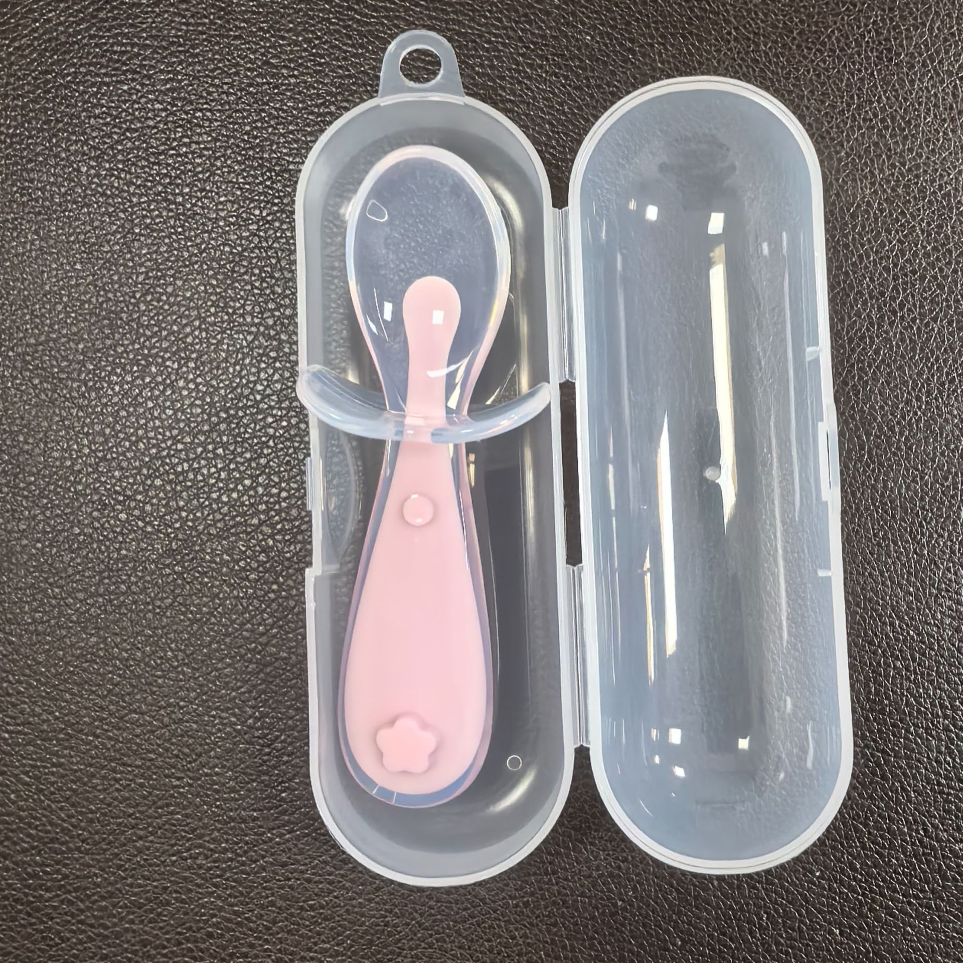 Fuchsia spoon