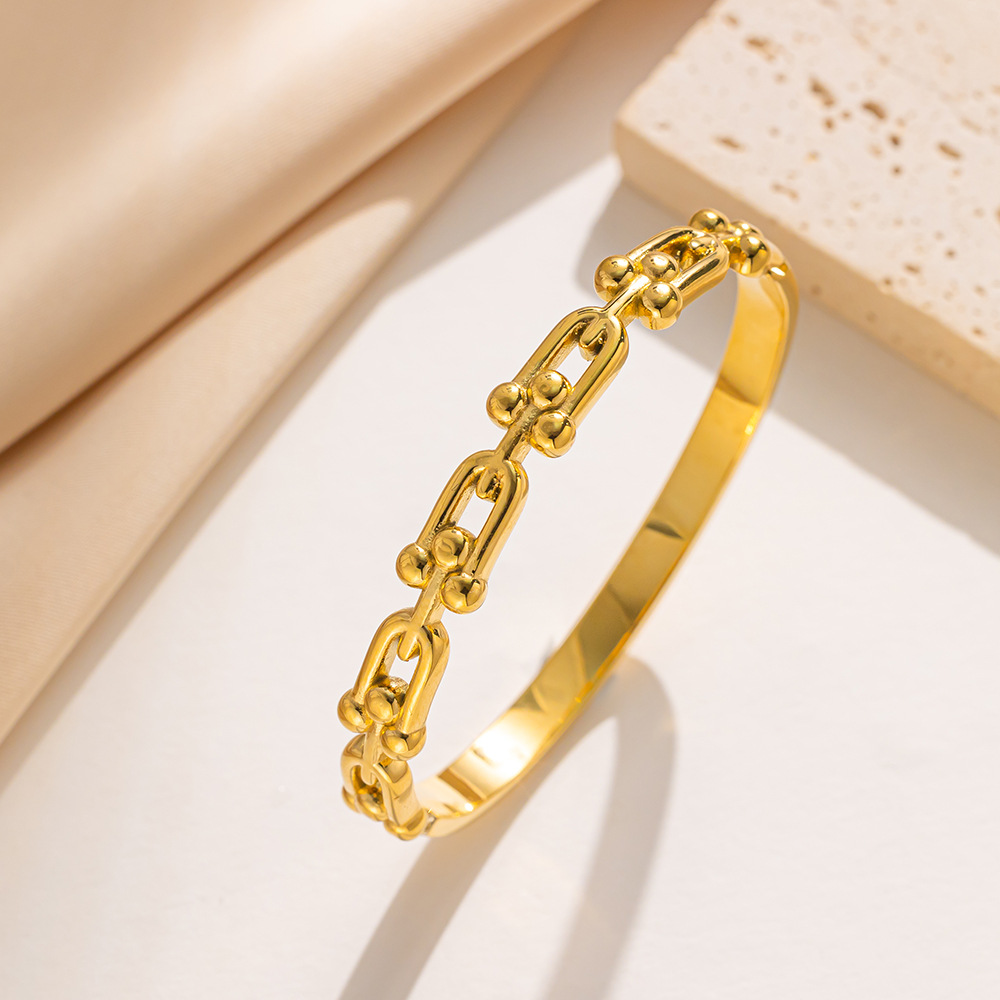 Schmuck & Zubehör Minimalistisches U-förmiges Hufeisenschnallenarmband Heißer Verkauf Vakuumofen Galvanik glattes Edelstahlarmband_voghion.com