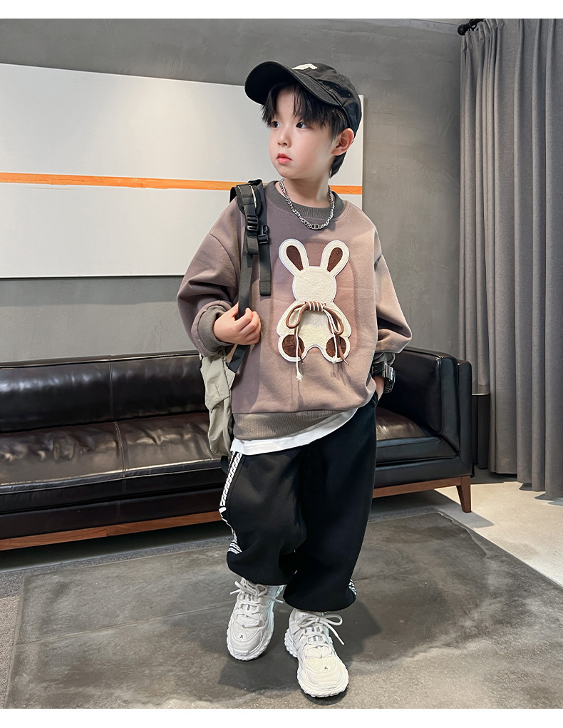 Conjunto de dos piezas con sudadera con capucha para niño otoño_voghion.com
