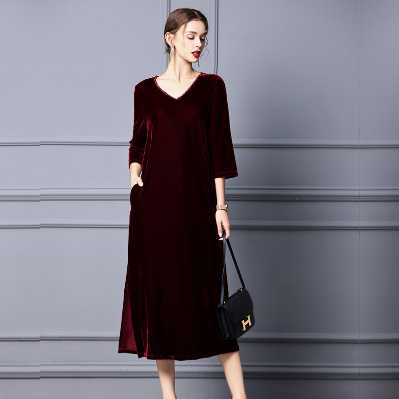 2021 Early Autumn New V-neck Diamond Plus Size Velvet Dress 2021 Early Autumn New V-neck Diamond Plus Size Velvet Dress
