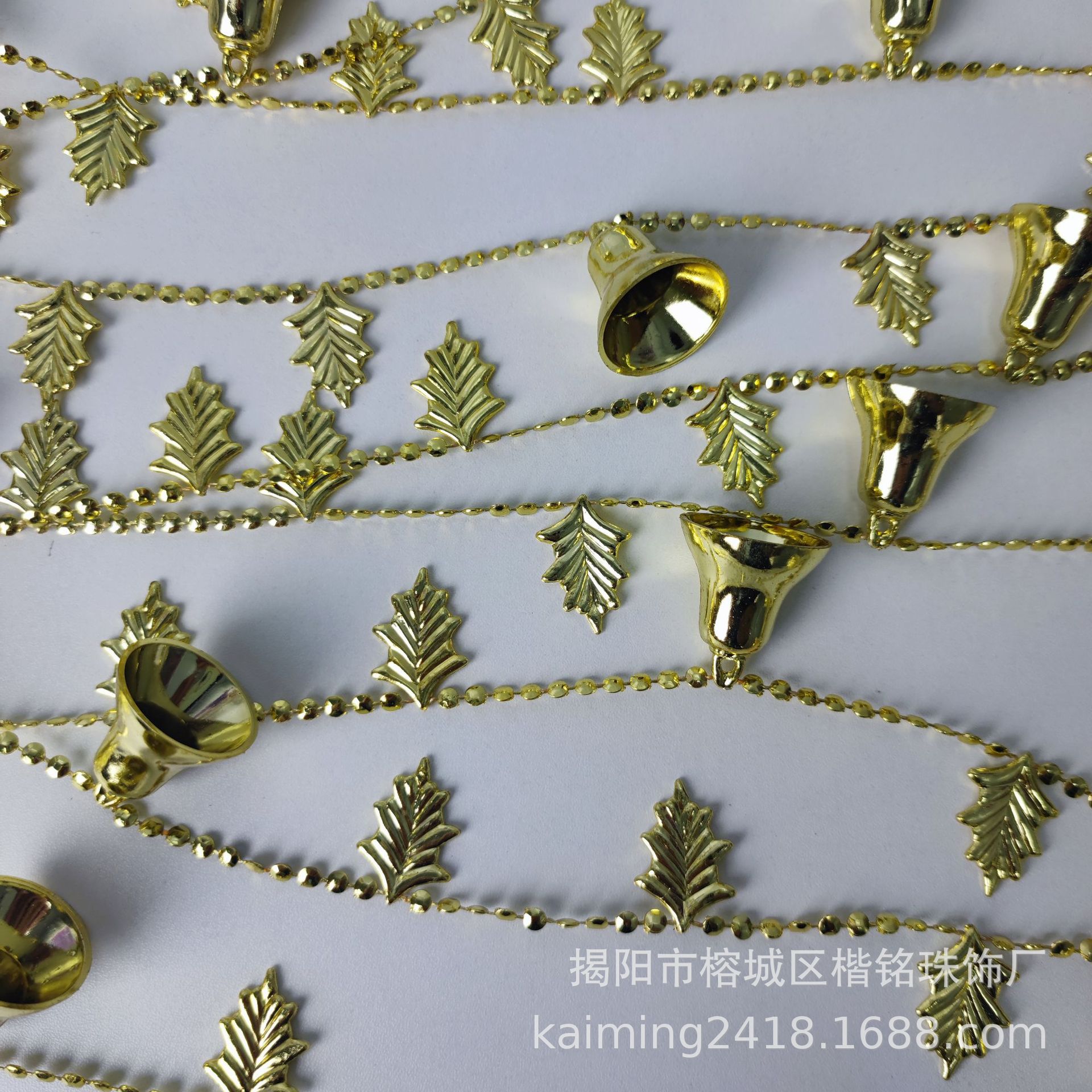 �羳����ʥ���ڳ�������װ������ ʥ����װ�ιҼ� ʥ����������