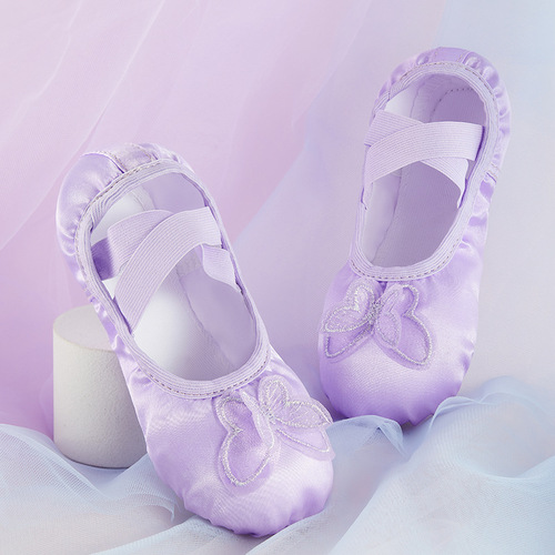 New children's ballet shoes, girls 'soft-sole practice dancing shoes, princess satin embroidery butterfly shape training shoes
