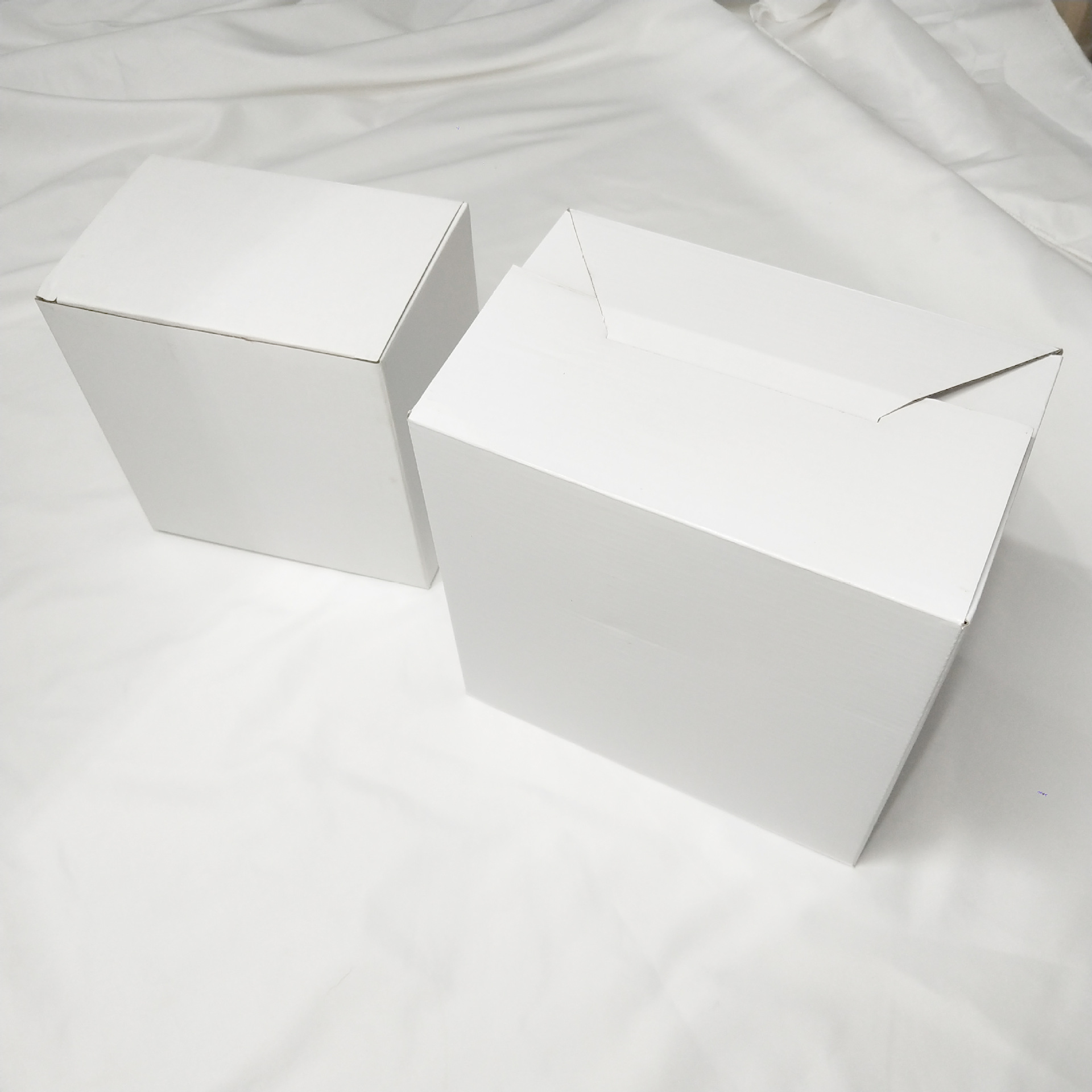 品牌厂家库存现货包装礼盒大包装盒礼品盒礼物盒瓦楞纸白盒包邮