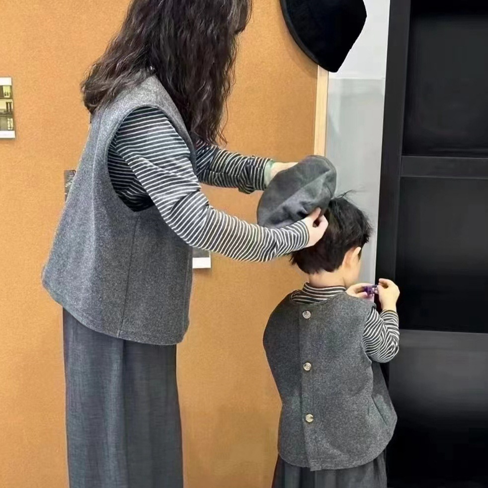 2024 Autumn New Style Parent-Child Set: Gray Striped Base Layer Top, High-End Gray Vest, Gray Pants Three-Piece Set