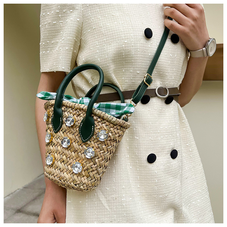 Fashion Solid Color Rhinestone Bucket Lace-up Bucket Bag display picture 2