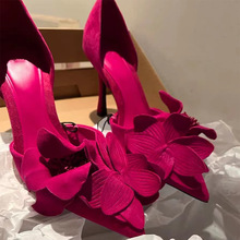 2023年春季玫红色花朵装饰高跟鞋性感风法式一脚蹬细跟尖头凉鞋女