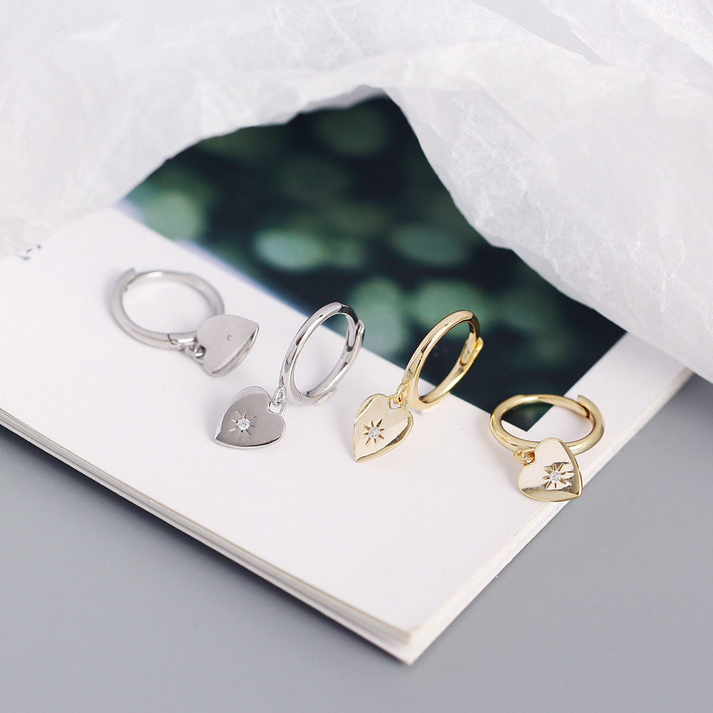 Casual Heart Shape Sterling Silver Plating Rhinestones Earrings 1 Pair display picture 10