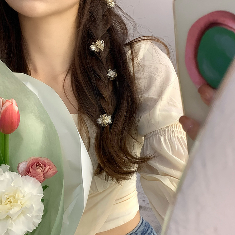 Piccola molletta per capelli a fiore accessorio fatato bimbe_voghion.com