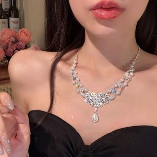 Двухслойное жемчужное ожерелье женское нишевое лезвие с кисточкой