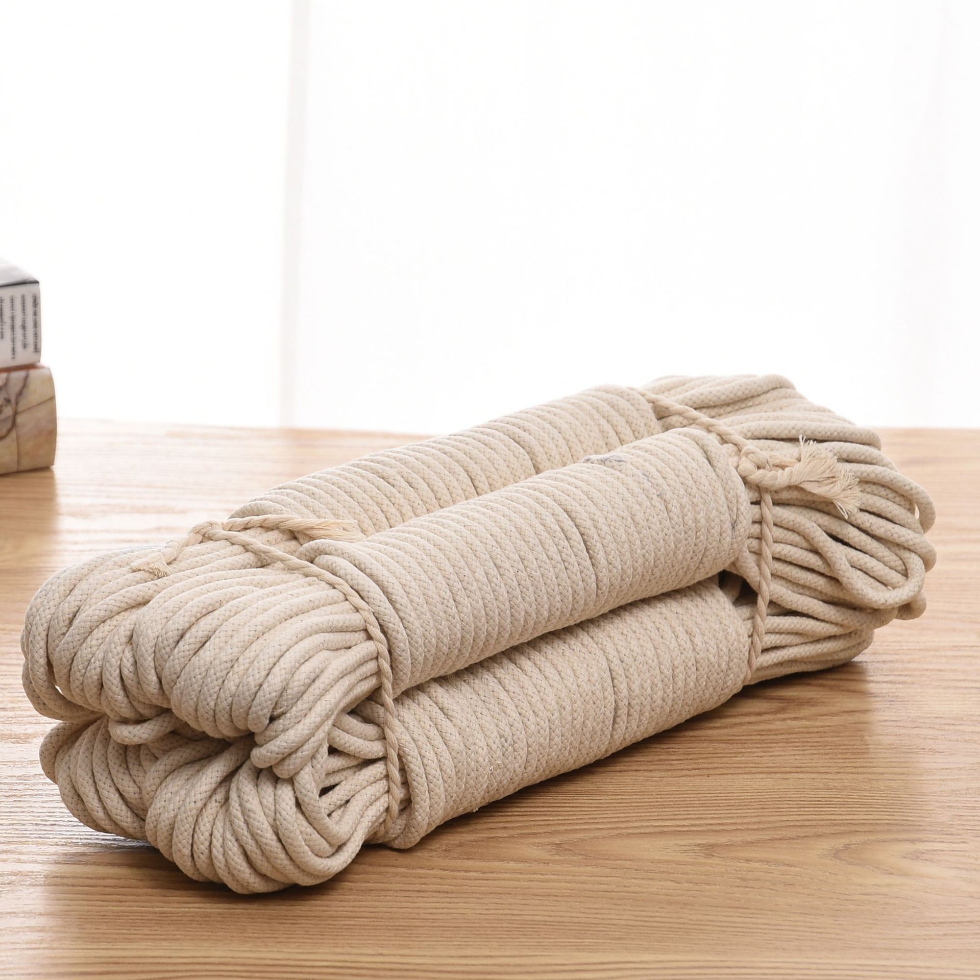 Shengguo flag rope outdoor waxed flagpole rope 4mm-12mm waxed flag rope industrial core-wrapped cotton rope pic 3