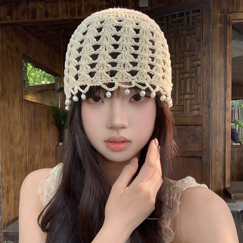 Pendant pearl, thin retro knitted hat, boho style