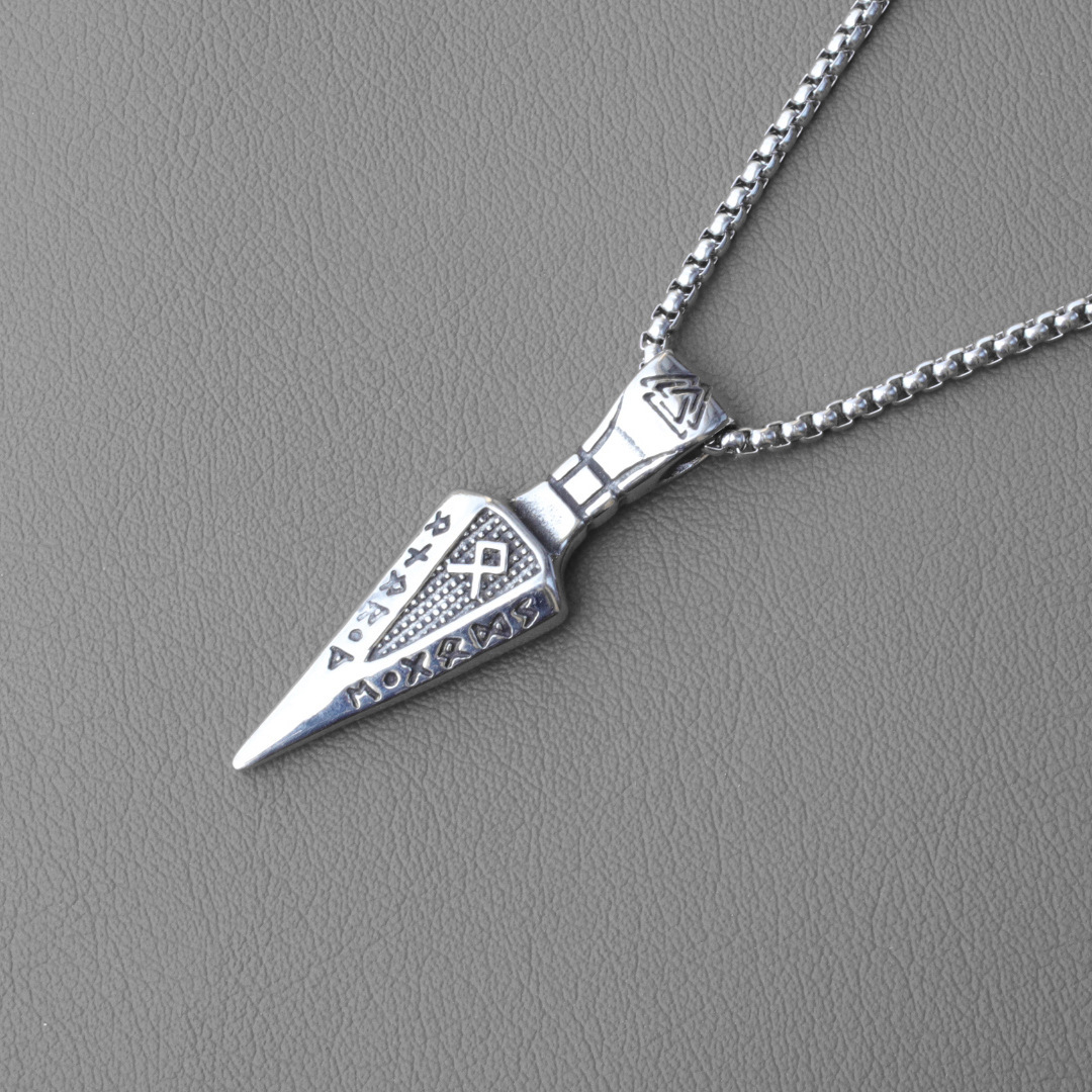 Collier pendentif flèche pour homme style pékin bijoux tendance_voghion.com
