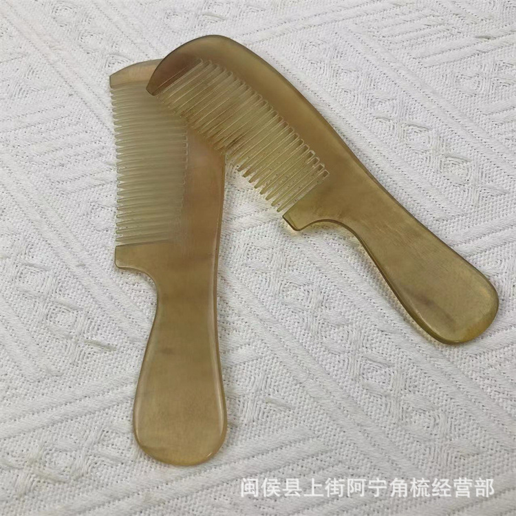 Horn Comb 15cm Handle Comb with Round Teeth and Gua Sha Tool for Hair Care overview