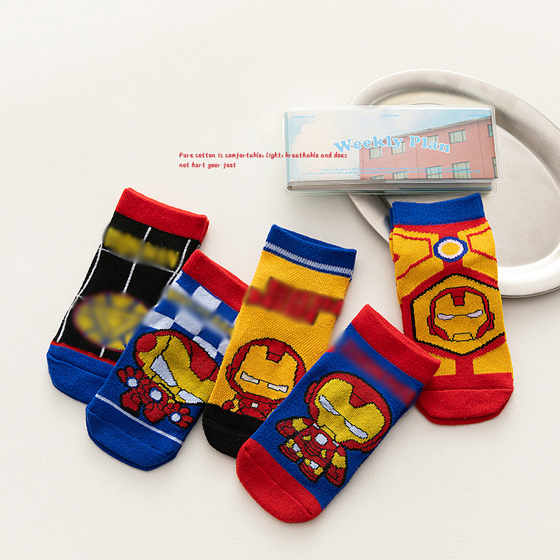 子供の靴下の女の子の綿のa類の春夏の新型の女の子のかわいいクロミの夏のメッシュの漫画の赤ちゃんの船の靴下