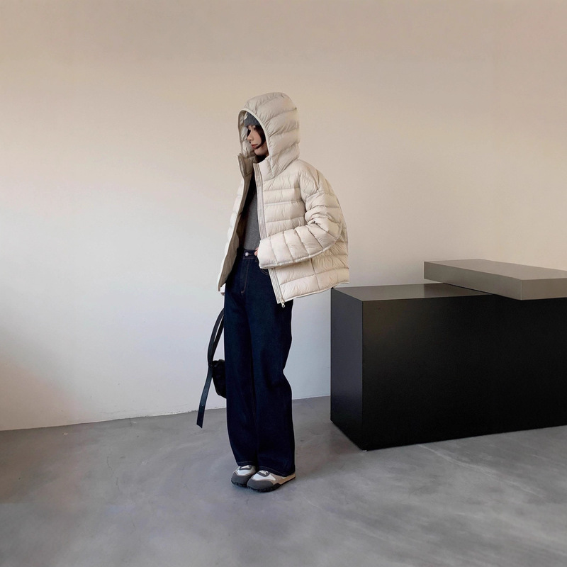 95% down Hooded Short Loose Trendy High-Puff Checkered down Jacket for Women, Non-Pilling