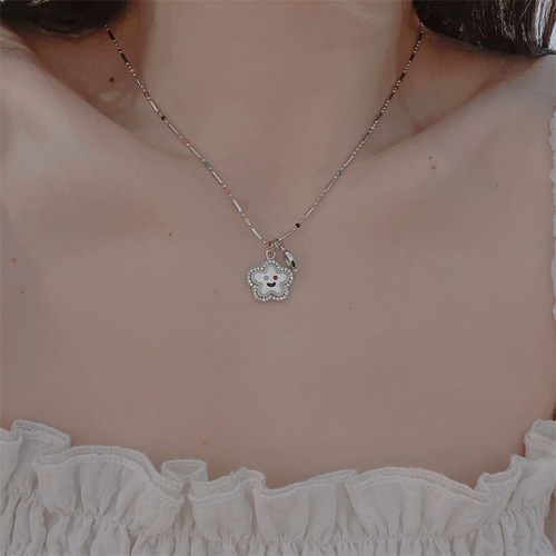 Sweet smiling face, flower, love beaded necklace, female niche, versatile colorful clavicle chain, temperament, design, accessories fairy