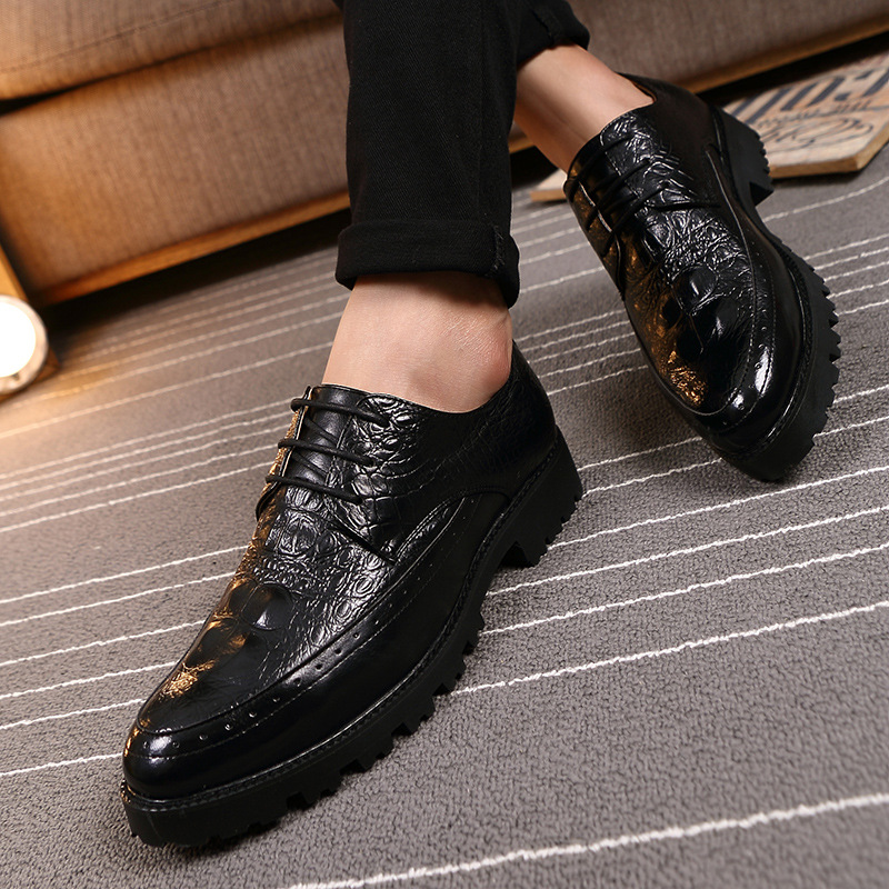 Cross-border 2025 New Crocodile Pattern Men's Casual Business Non-slip Lace-up Red Leather Wedding Shoes For Men_vogvips.com