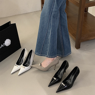 ��ɫ�߸�ЬŮ2026�¿���|���������L�Ըз�ʽ�I��ĸ�����b�