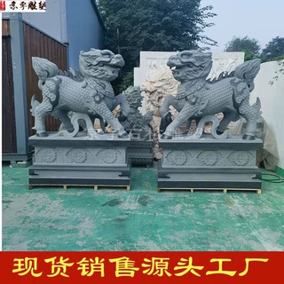 石雕麒麟一对汉白玉晚霞红花岗岩石雕走麒麟别墅酒店门口摆件定制