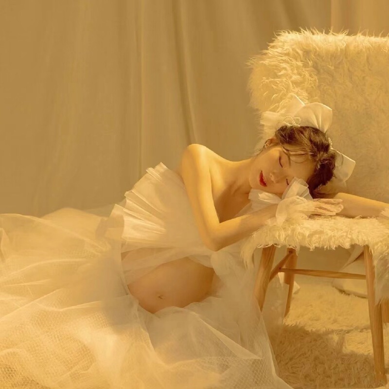 New pregnant women Photo clothing Super fairy white gauze skirt photo studio shooting beautiful cute pregnant mother photo photography set New pregnant women Photo clothing Super fairy white gauze skirt photo studio shooting beautiful cute pregnant mother photo photography set