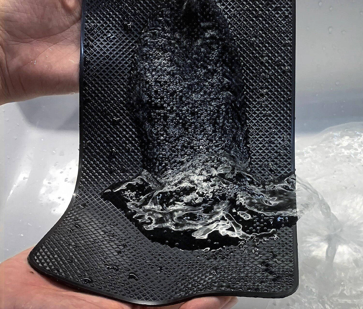 Car anti-slip mat for dashboard, high-temperature resistant storage mat, in-car phone holder, decorative accessory, fixed anti-slip mat