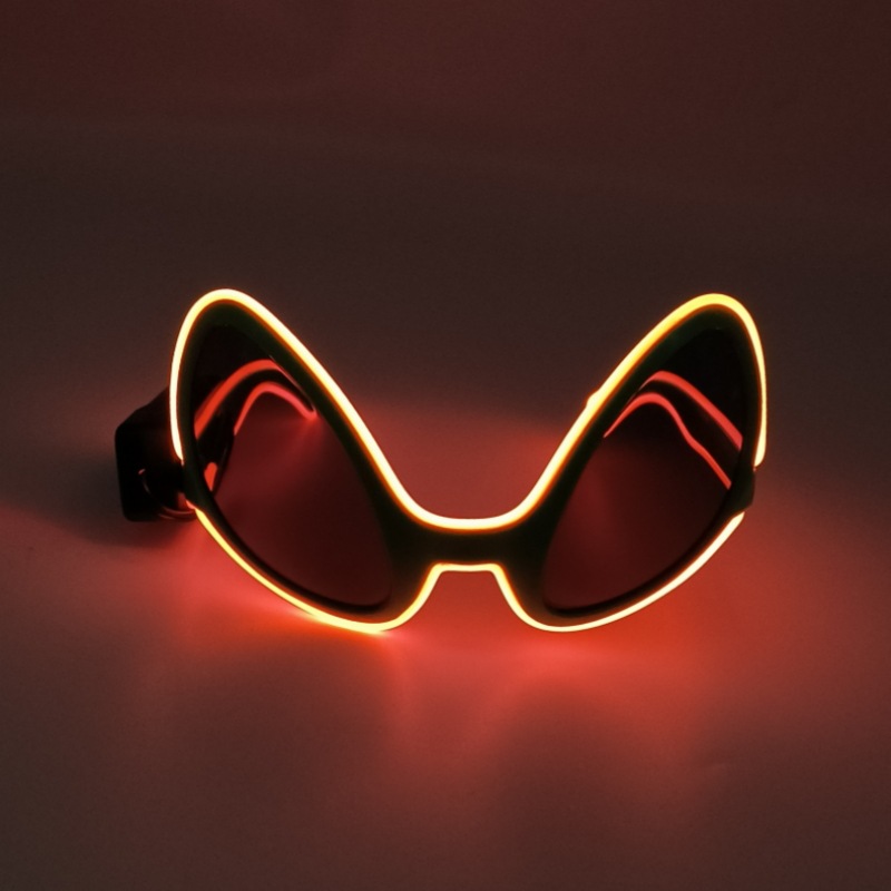 Ventas transfronterizas de gafas de luz alienígena LED fiesta props Halloween gafas de sol extrañas modelado de moda