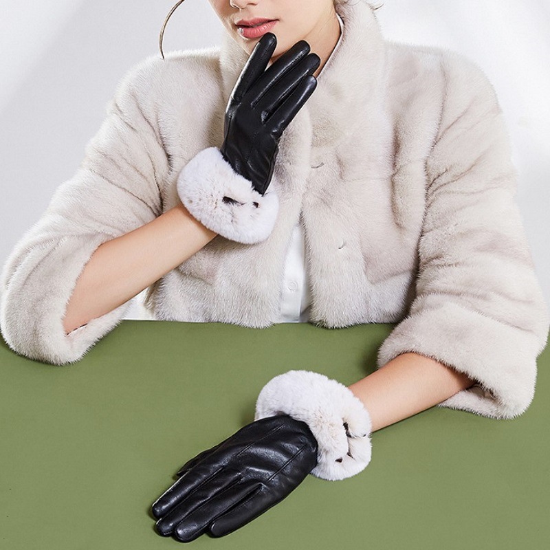 真皮手套女士秋冬季加厚獭兔毛加绒羊皮保暖触屏骑行开车防寒手套