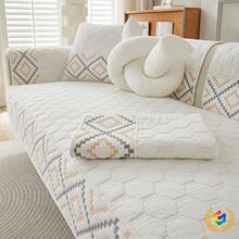 加厚轻奢布艺四季通用防滑三人位直排沙发垫纯棉坐垫刺绣