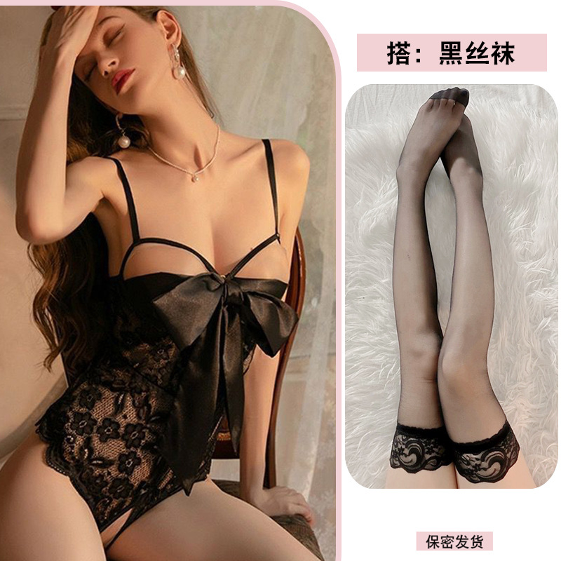 블랙 + 블랙 스타킹
