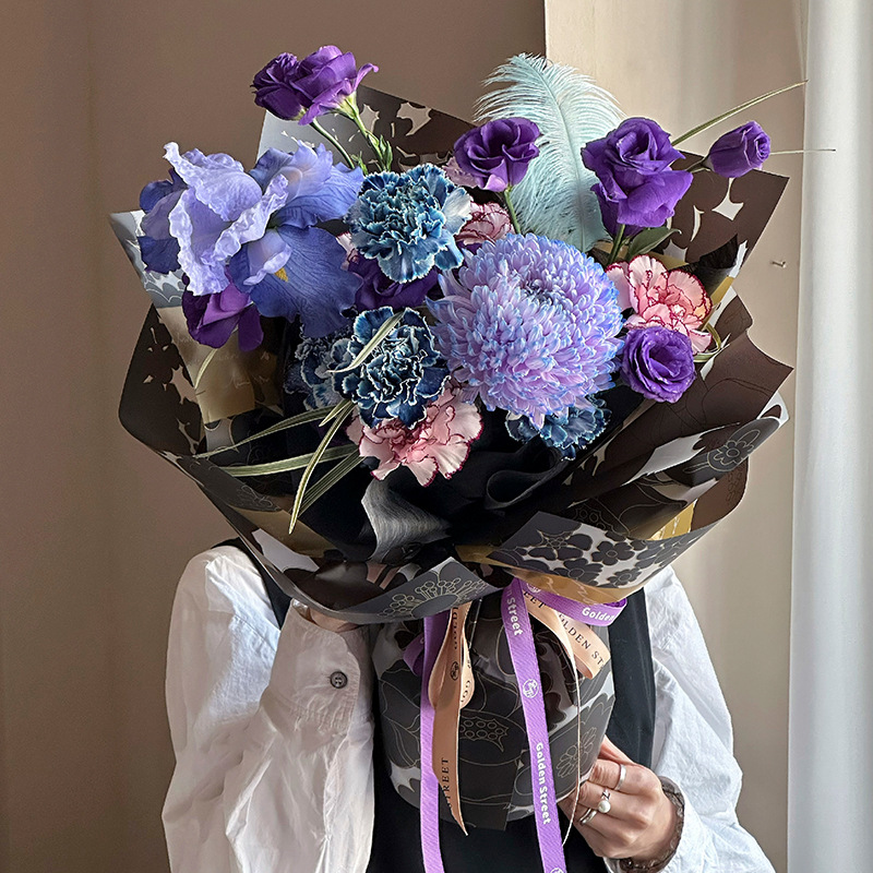 Fábrica al por mayor tienda de flores personalizada material de embalaje floral película de extinción impermeable historia de jardín embalaje de flores papel ligero
