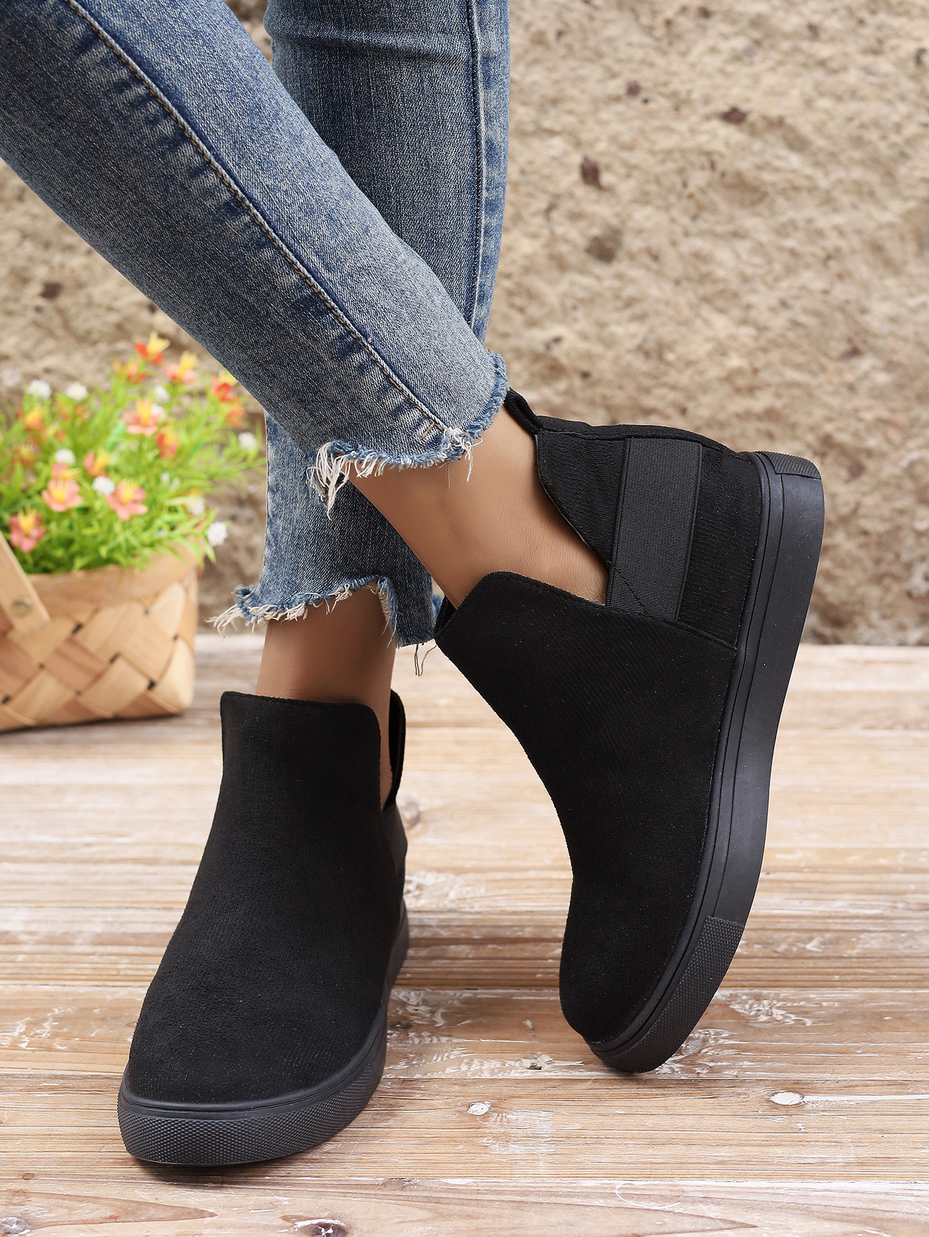 Large size women's shoes flat inside increase elastic casual sports shoes flat single shoes_voghion.com