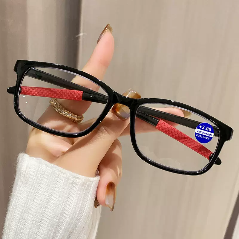 厂家直供防蓝光老花眼镜PC新款防滑老年人摆地摊男高清轻便老花镜