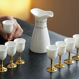 盘;酒杯;温酒器