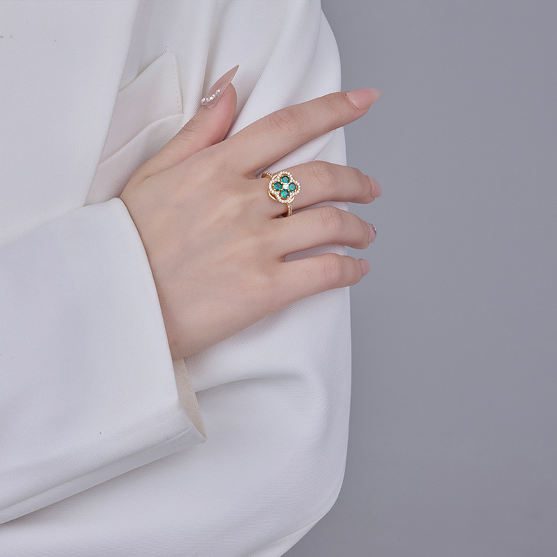 Rotating Four Leaf Clover Ring Green Zircon Fine Jewelry Gold_voghion.com