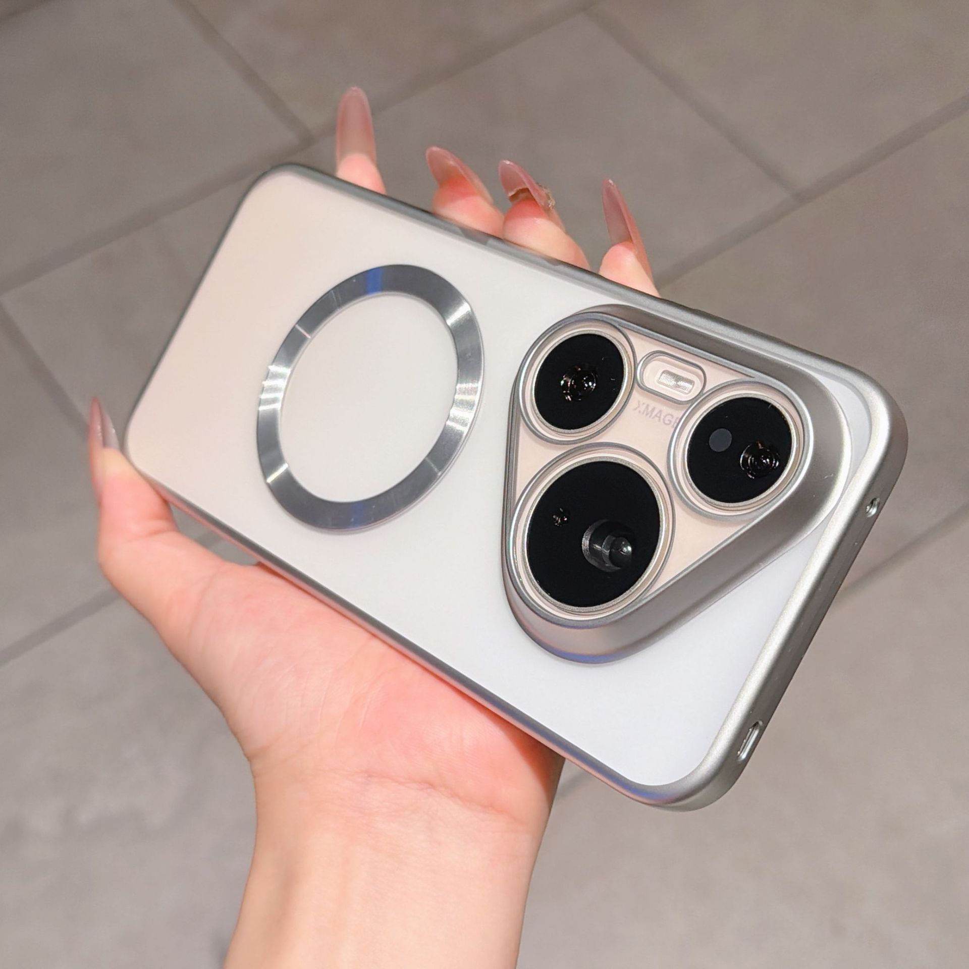 Magnético de arena fantasma de alta sensibilidad para Huawei Pura90promax caso de teléfono móvil galvanizado esmerilado escudo protector excimer