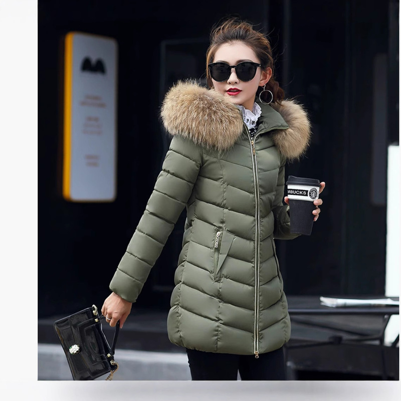 Foreign Trade Winter Korean Style New Cotton-Padded Jacket for Women, Mid-Length Slim-Fit Cotton Coat with Large Fur Collar, Thick down Jacket Foreign Trade Winter Korean Style New Cotton-Padded Jacket for Women, Mid-Length Slim-Fit Cotton Coat with Large Fur Collar, Thick down Jacket