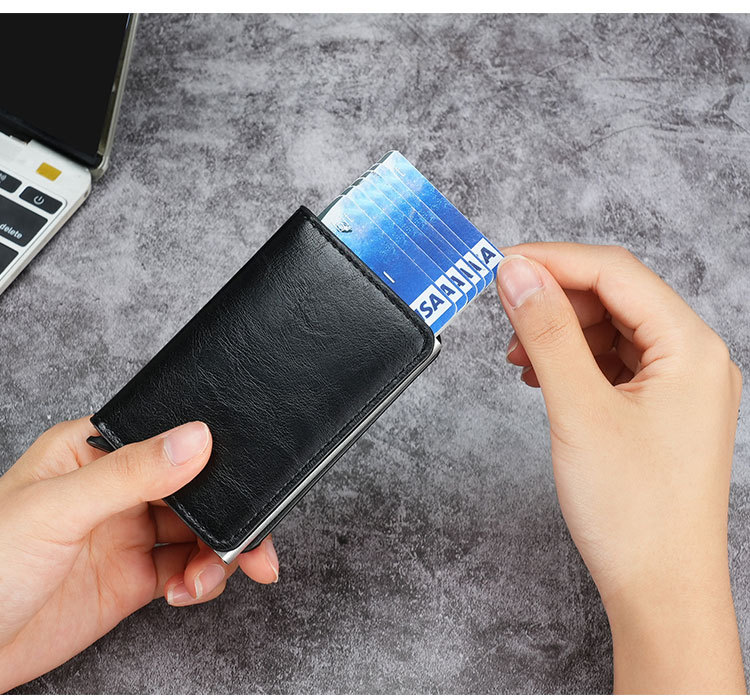 Herren Kartenetui Mit Rfid Schutz Aus Aluminium Carbon Optik_voghion.com