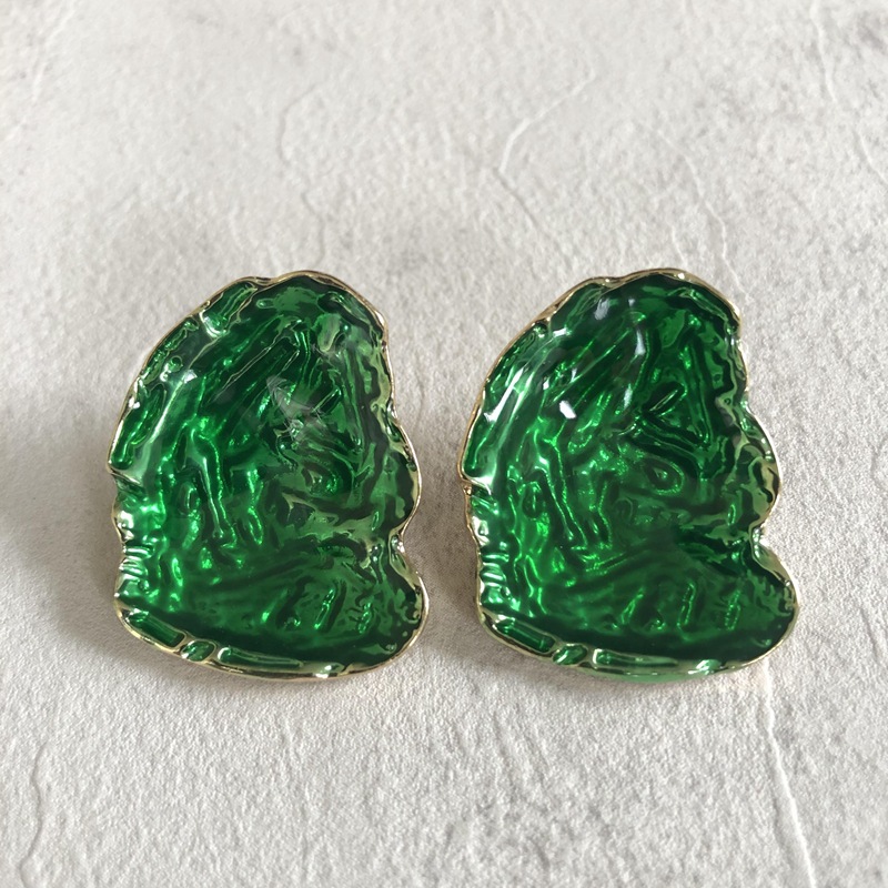 Retro Green Enamel Square Water Drop Pendant Earrings Wholesale Nihaojewelry display picture 29
