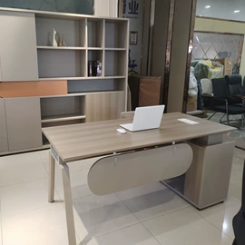 办公桌;大班桌;办公屏风